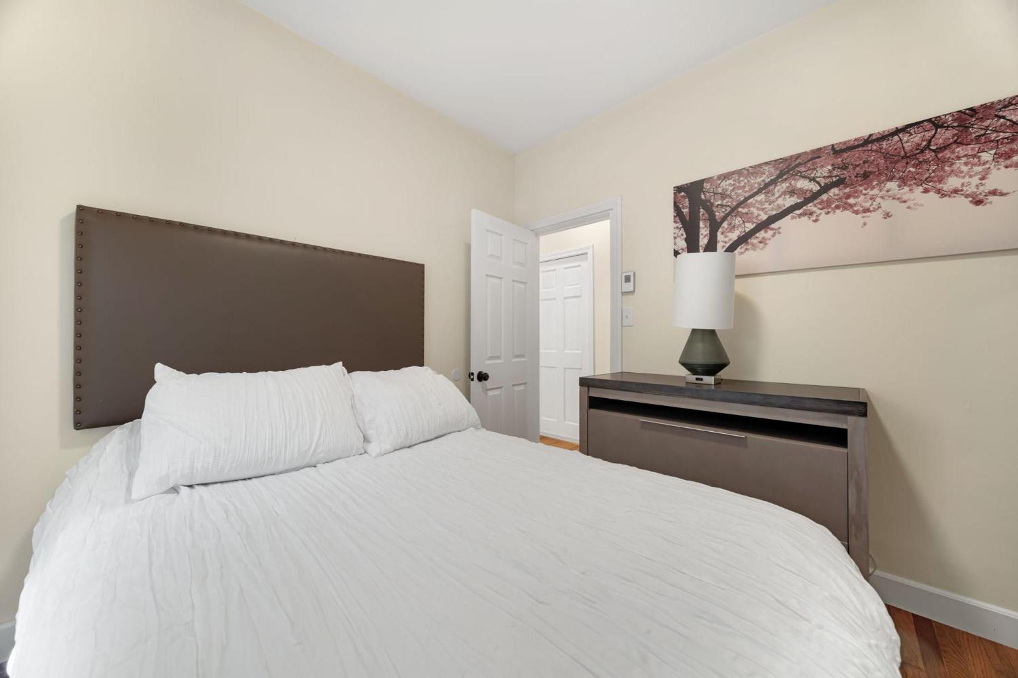 Newly Renovated 2Br1Ba Apt At The Boston City Εξωτερικό φωτογραφία
